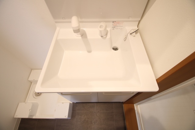 洗面設備　※別室の参考写真の為、現況優先です。