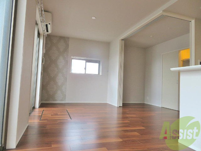 居室・リビング　同型モデル