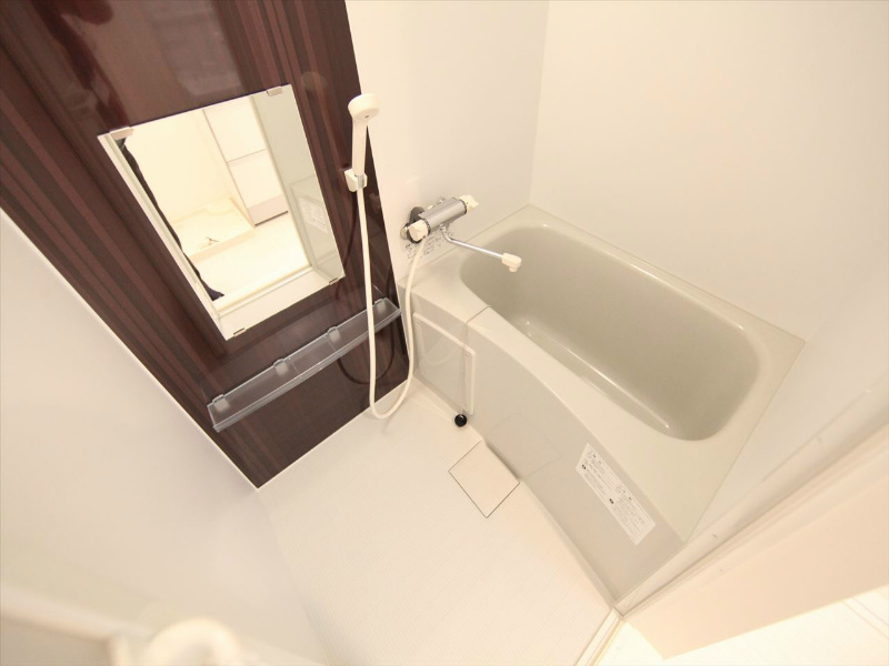 バス・シャワールーム　浴室暖房乾燥機付　24時間換気機能付バスルーム
