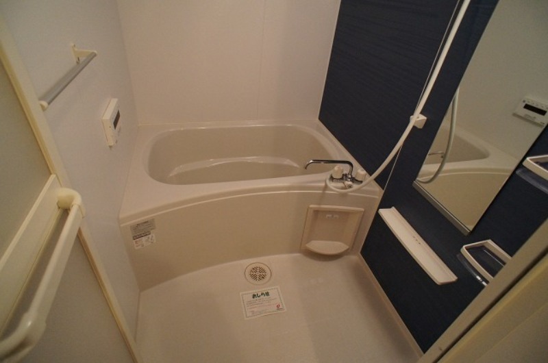 バス・シャワールーム　図面と現状に相違がある場合には現状を優先