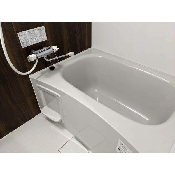 バス・シャワールーム　浴室