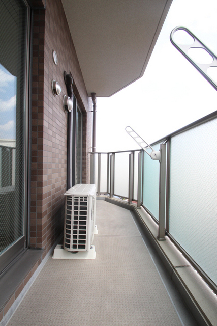 バルコニー　※別室の参考写真です。