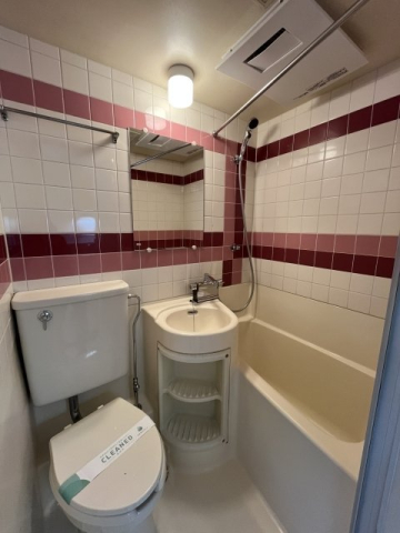 バス・シャワールーム