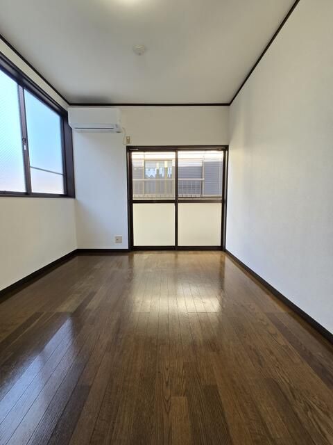 居室・リビング　同一仕様