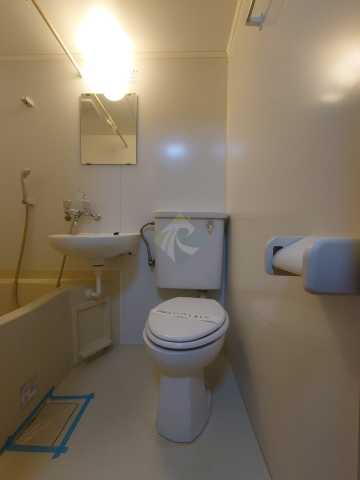 トイレ　インペリアル高田馬場