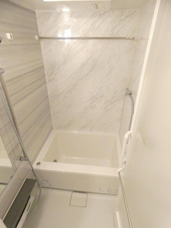 バス・シャワールーム　バス※別部屋参考写真