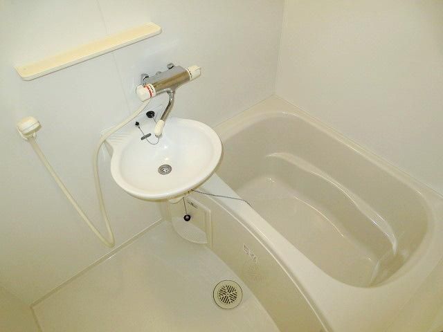 バス・シャワールーム　★２点式ユニットバス★