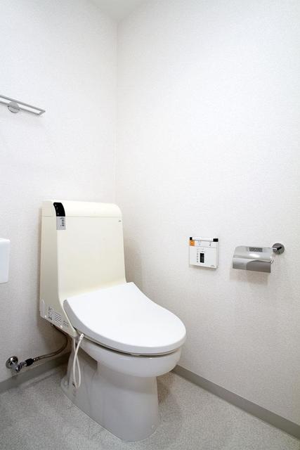 トイレ　※写真は同タイプ住戸です。