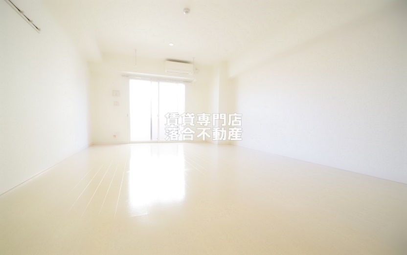 居室・リビング　17帖ある広々とした明るいお部屋♪