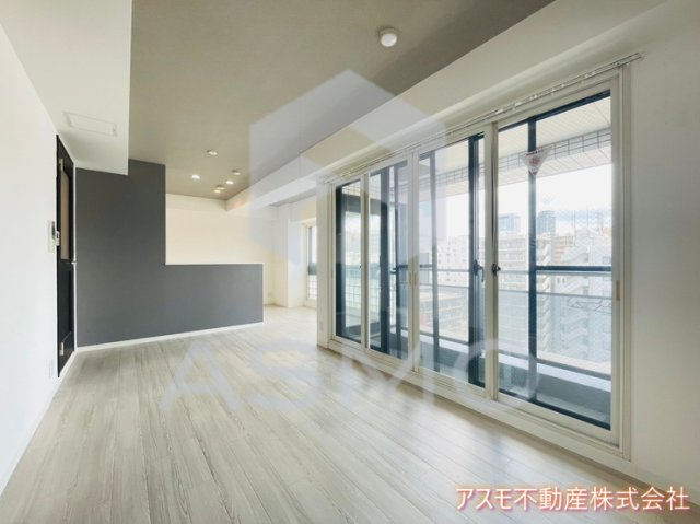 居室・リビング　同マンション別部屋　参考写真