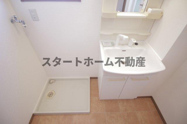 洗面設備　洗面所です