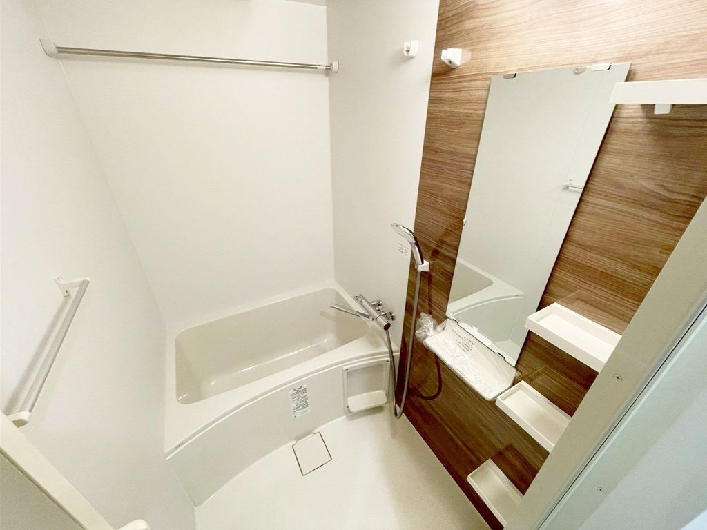 バス・シャワールーム　バス
