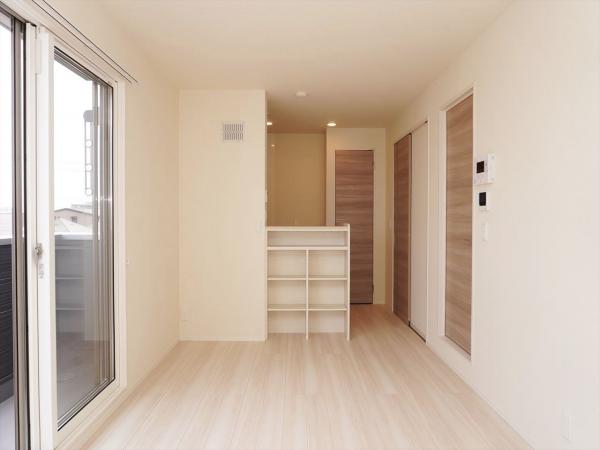 居室・リビング　内装