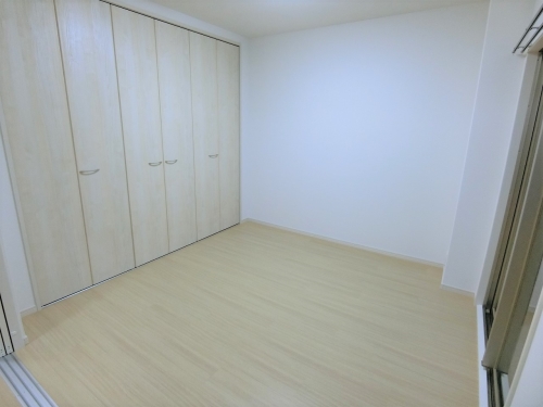 バルコニー　同物件の同間取のお写真です。現況優先でお願いします。