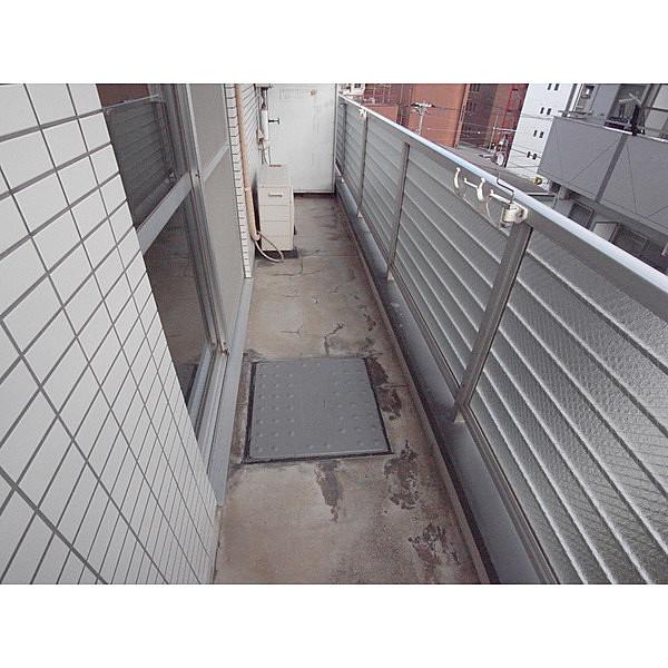 バルコニー　バルコニーがあります