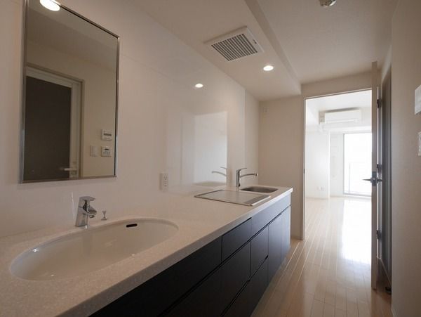 洗面設備　☆嬉しい独立洗面台☆