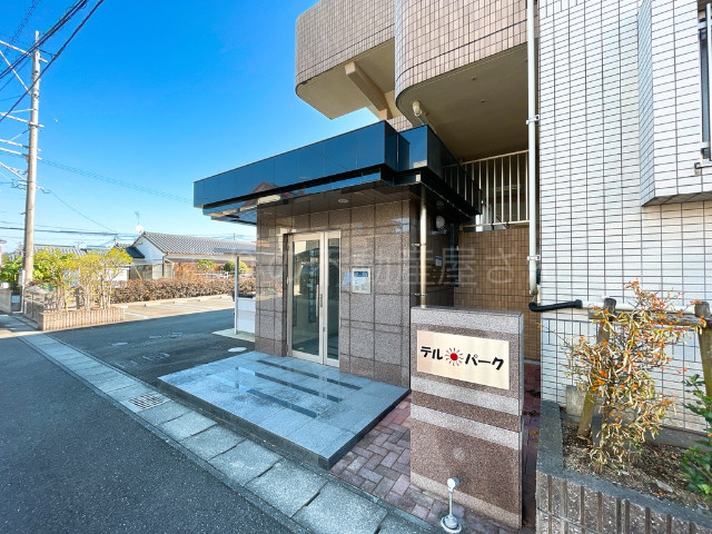 エントランス　エントランス　オートロック