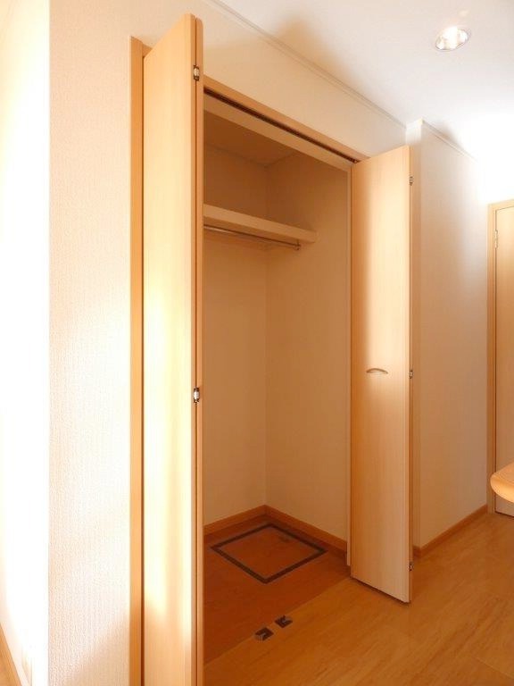 収納　図面と現状に相違がある場合には現状を優先