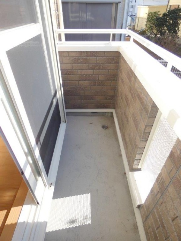 バルコニー　図面と現状に相違がある場合には現状を優先