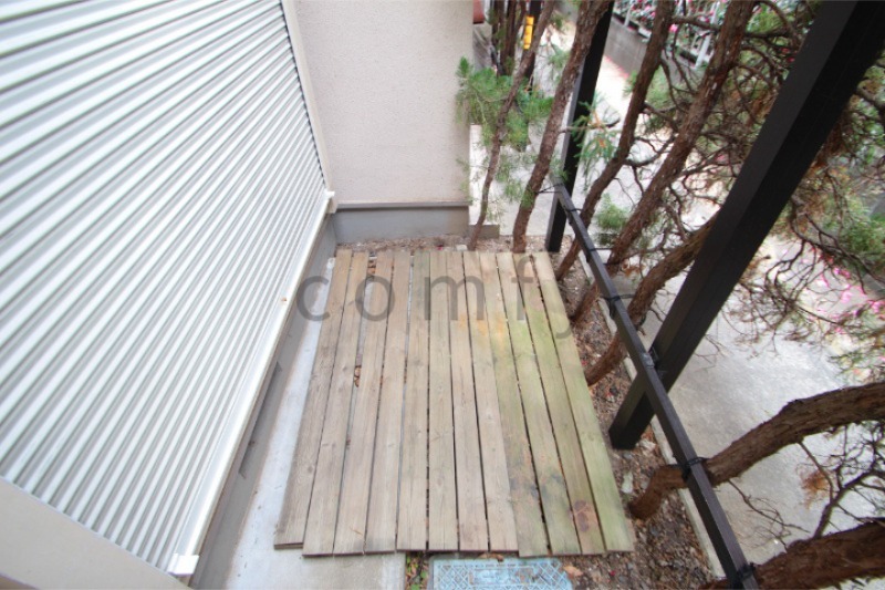 バルコニー　バルコニー