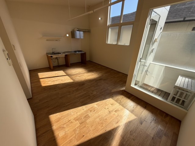 居室・リビング　おしゃれな居間です