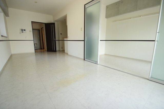 居室・リビング　別号室の写真です