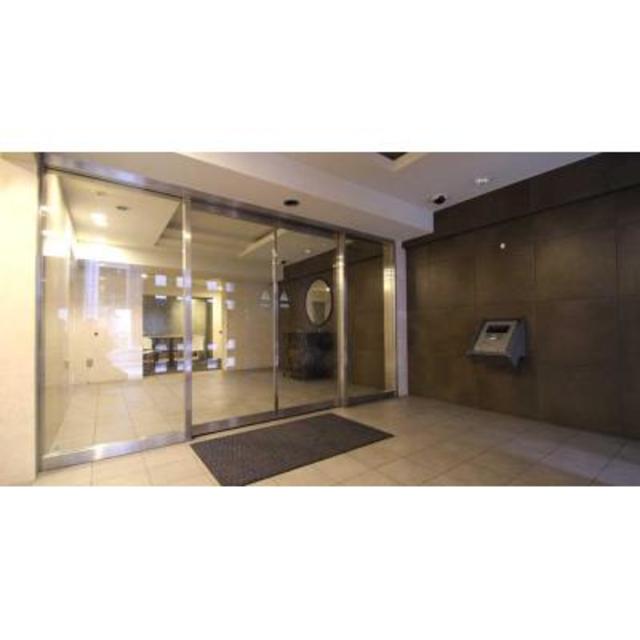 エントランス　建物の内部です