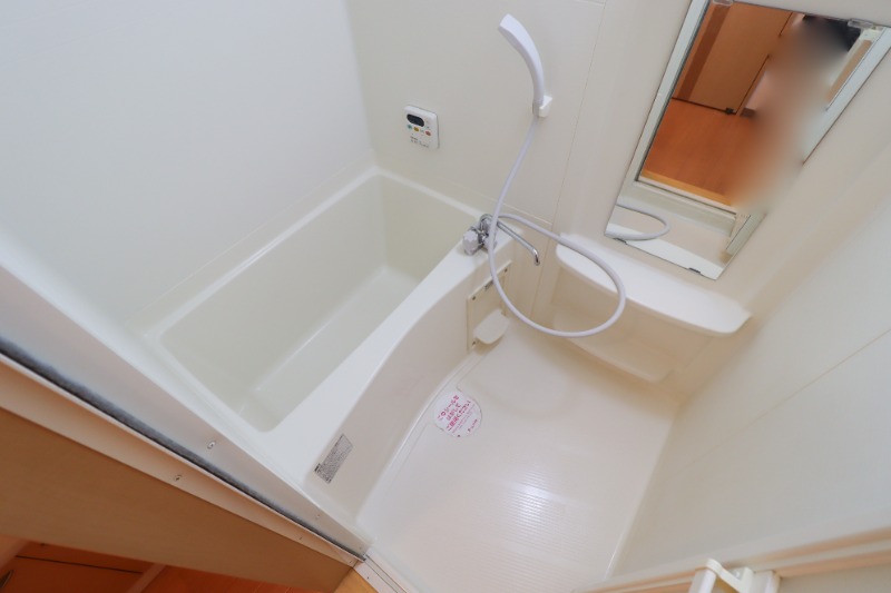 バス・シャワールーム　図面と現状に相違がある場合には現状を優先