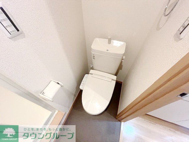 トイレ　トイレ