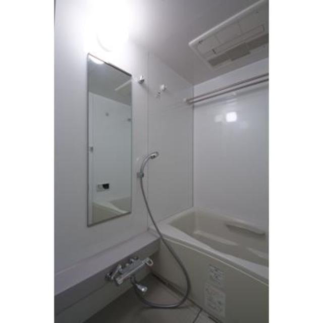 バス・シャワールーム　※写真は同タイプ住戸です。