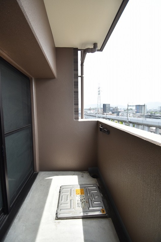 バルコニー　ウィステリア天神川