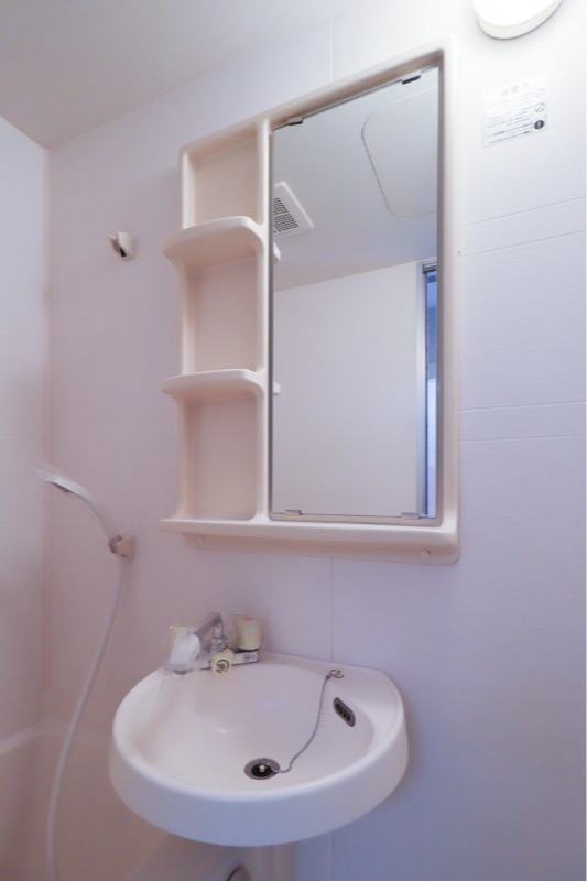 洗面設備　図面と現状に相違がある場合には現状を優先