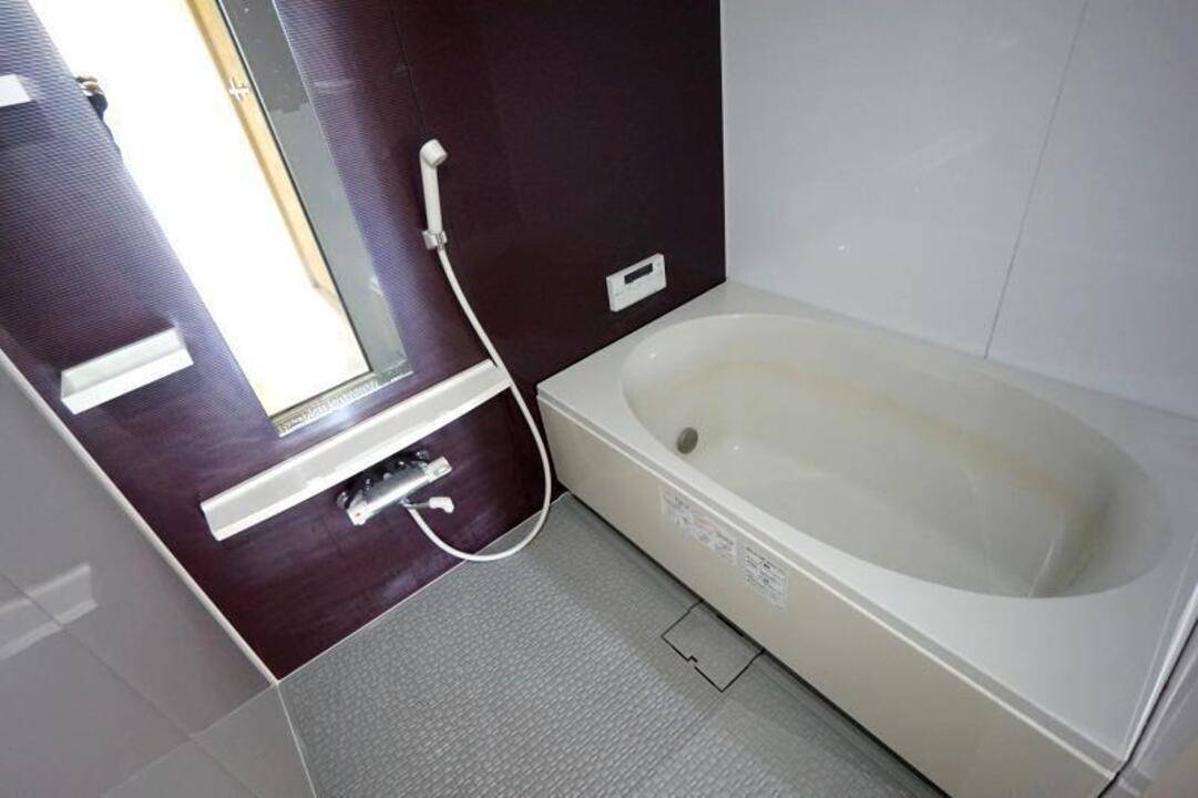 バス・シャワールーム　浴室