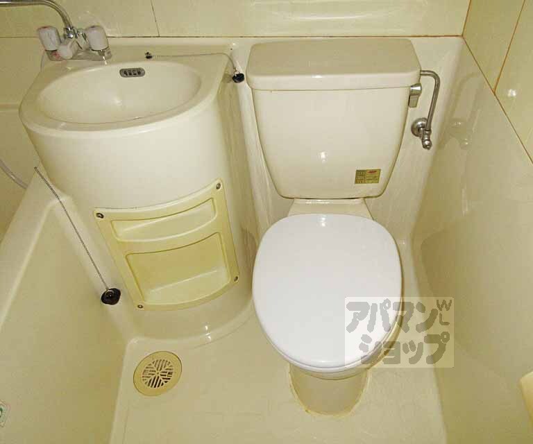 トイレ　清潔感のあるトイレ・