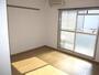 居室・リビング　※別部屋の写真です