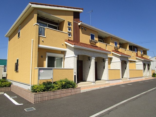 建物外観　落ち着いた雰囲気の外観です