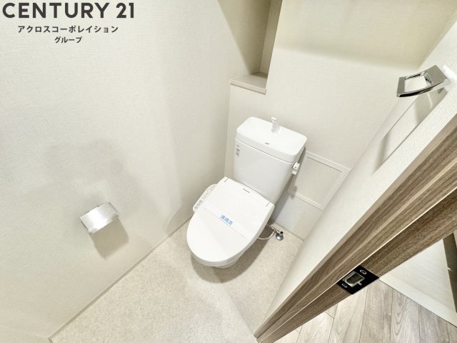 トイレ　ウォシュレット付きのトイレです♪