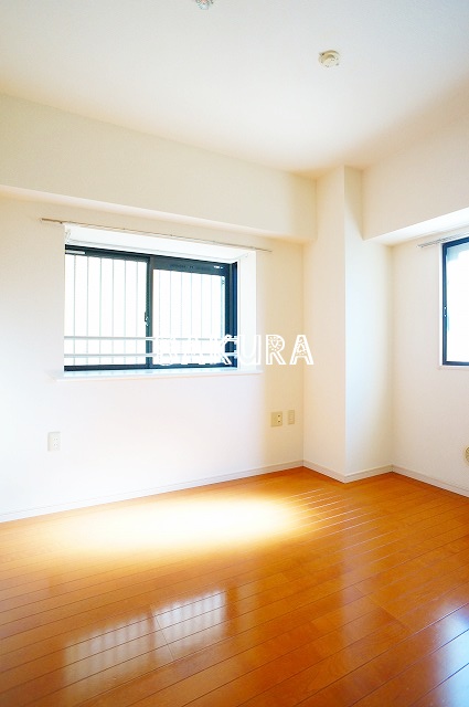 居室・リビング　開放感のあるゆったりとしたお部屋です♪