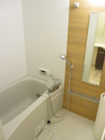 バス・シャワールーム　お風呂で日々の疲れを落としましょう