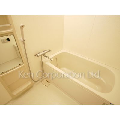 バス・シャワールーム　同タイプ2階のお部屋を撮影。仕様が異なることがあります。