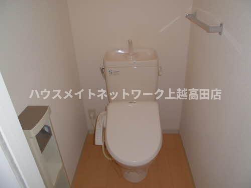 トイレ　温水洗浄暖房便座