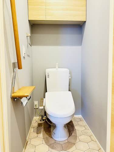 トイレ　トイレ