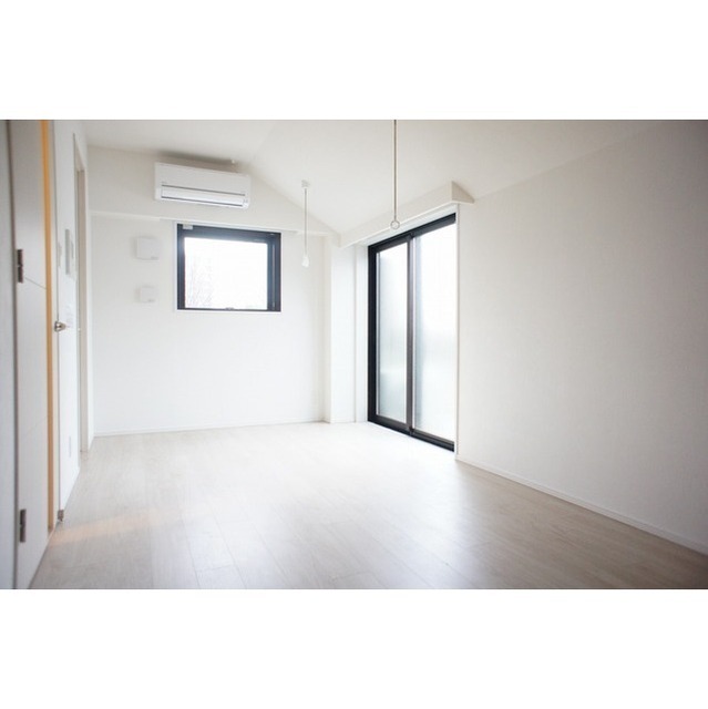 居室・リビング　居室