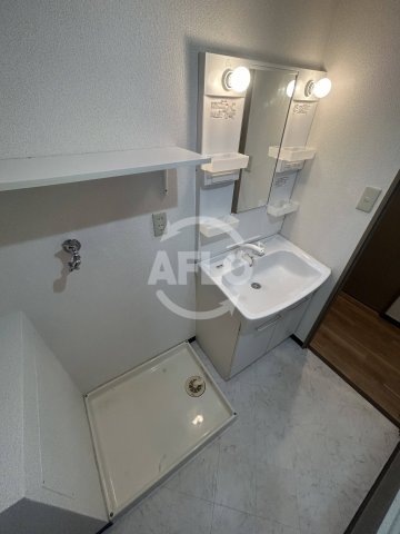 洗面設備　レクシア泉尾　独立洗面台