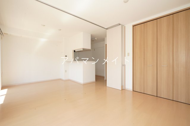 居室・リビング　ゆったり過ごせる居間です