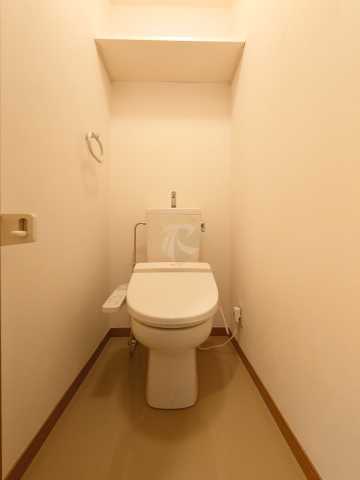 トイレ　ハイツ中目黒