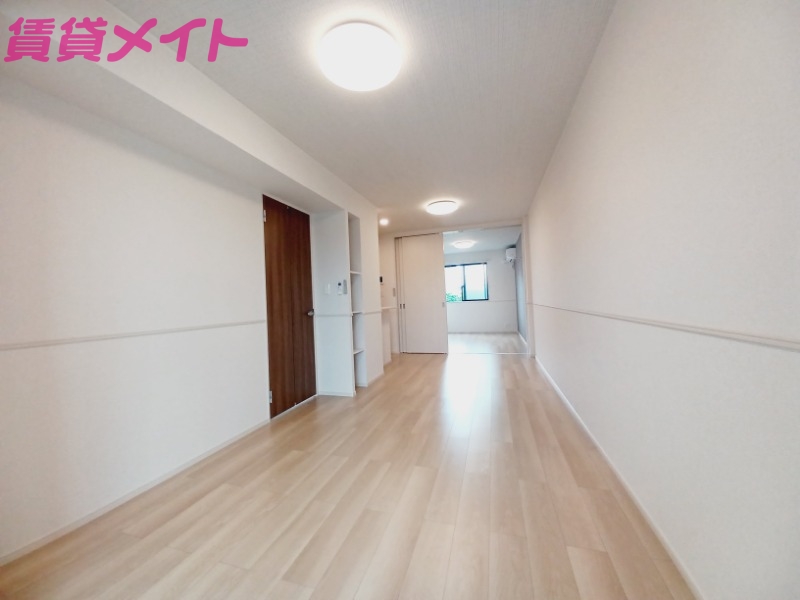 居室・リビング　同タイプの画像です