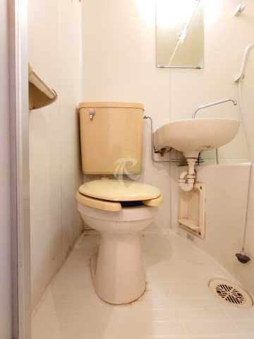 トイレ　ポルシェ中野