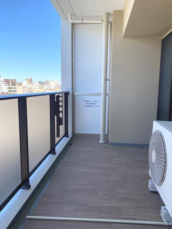 バルコニー　陽当たり良好なバルコニーです