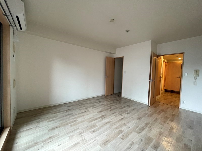 居室・リビング　※同物件別部屋参考写真